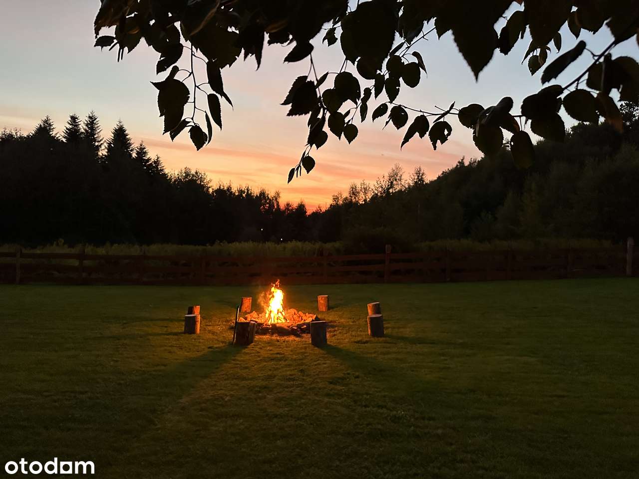 Stylowy drewniany domek - Pełny obrazek: 2/16