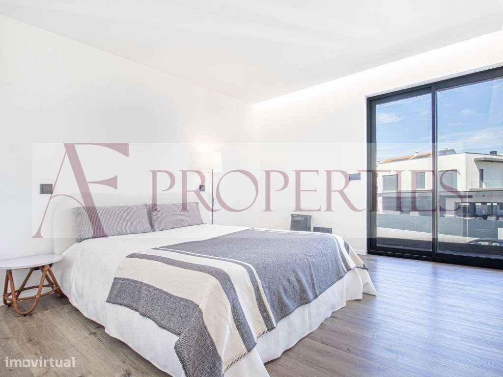 Moradia de luxo isolada com piscina aquecida, jardim e acabamentos ...-31