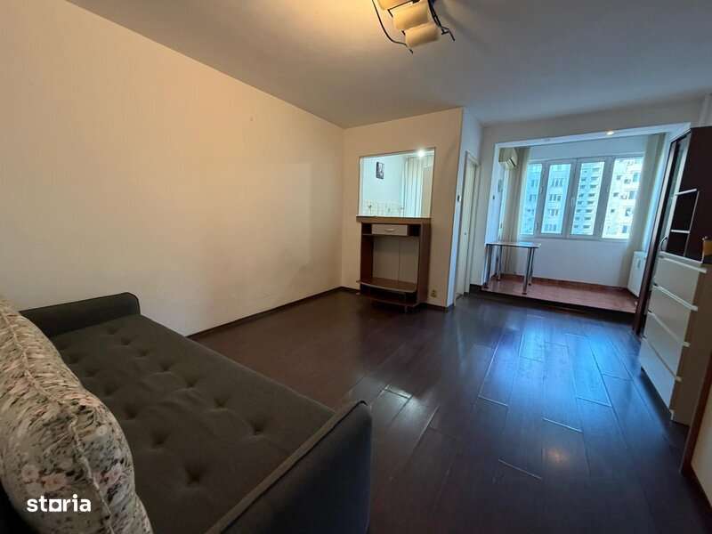 Dristor, 1 minut metrou-0