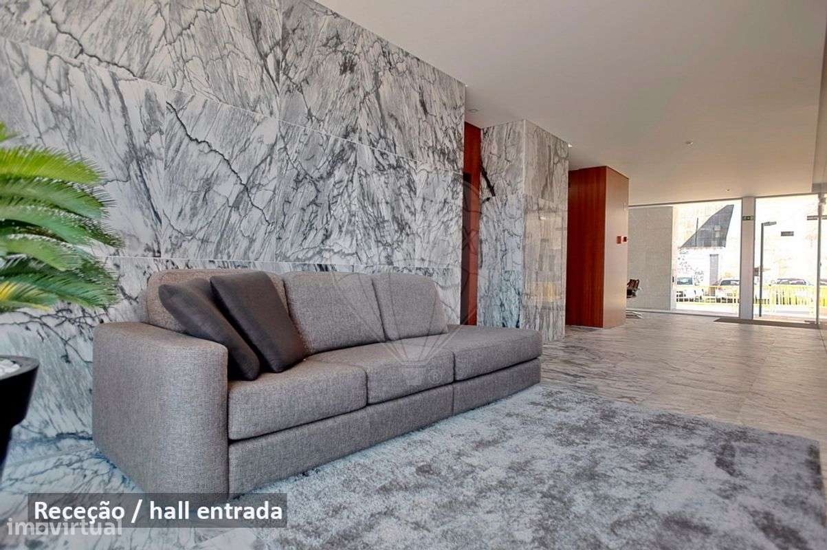 Apartamento T2 para arrendamento - Grande imagem: 2/18