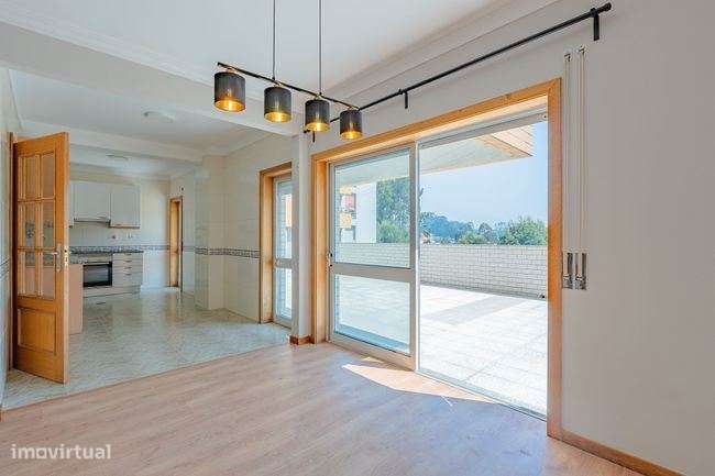 Apartamento, para venda, Santa Maria da Feira - Argoncilhe - Grande imagem: 3/11