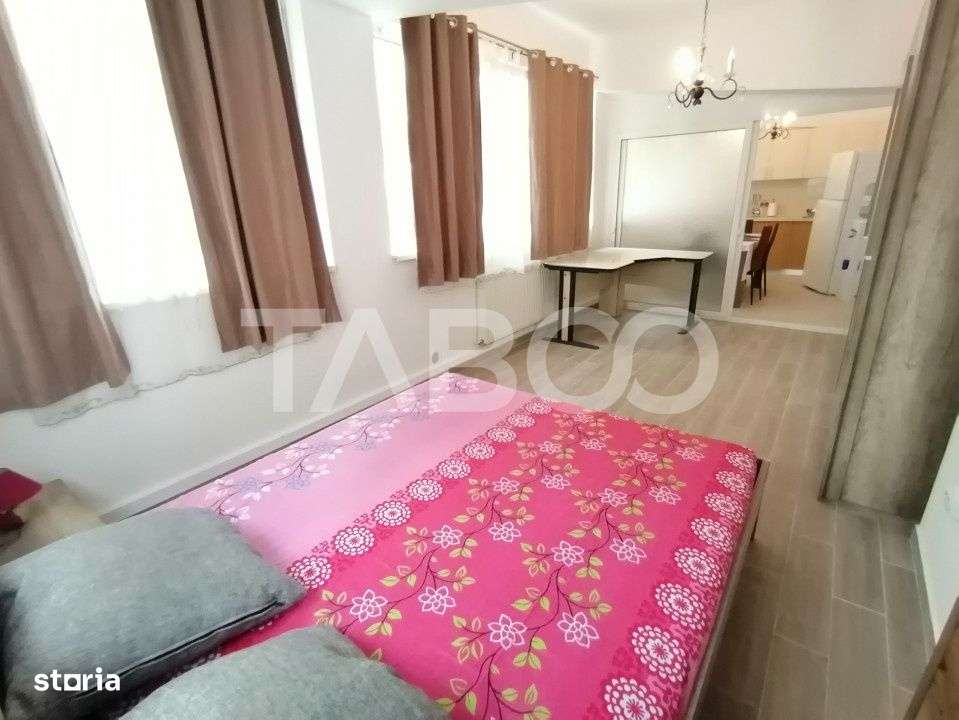 Apartament 3 camere 80 mpu pretabil spatiu comercial zona Strand Sibiu - Imagine principală: 4/17