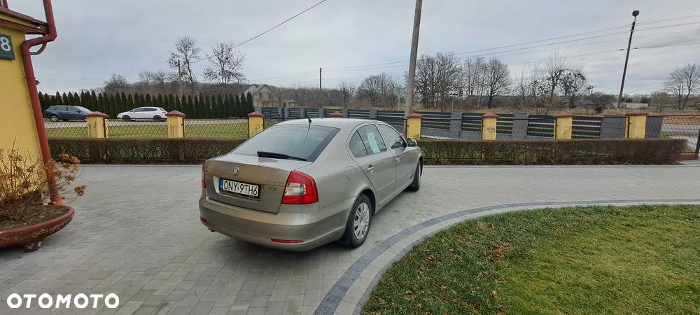 Skoda Octavia 1.9 TDI Ambiente - 4