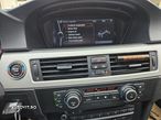 BMW Seria 3 318d DPF Touring Edition Sport - 26