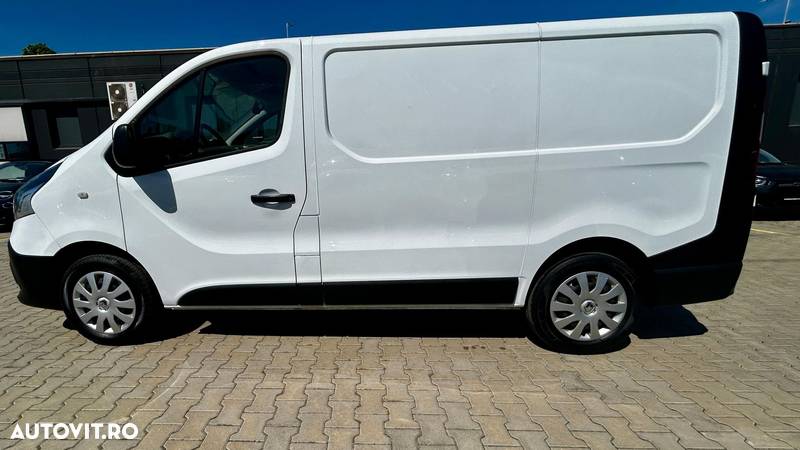 Renault TRAFIC - 8