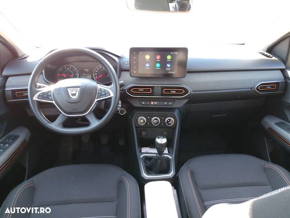 Dacia Sandero - 3