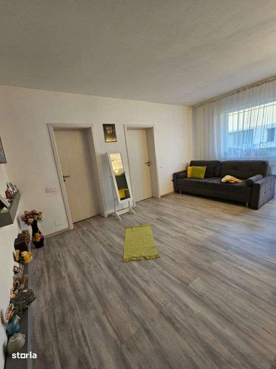 Apartament cu 2 camere - Imagine principală: 5/8