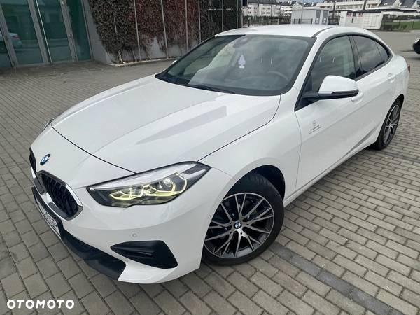 BMW Seria 2 218i - 4