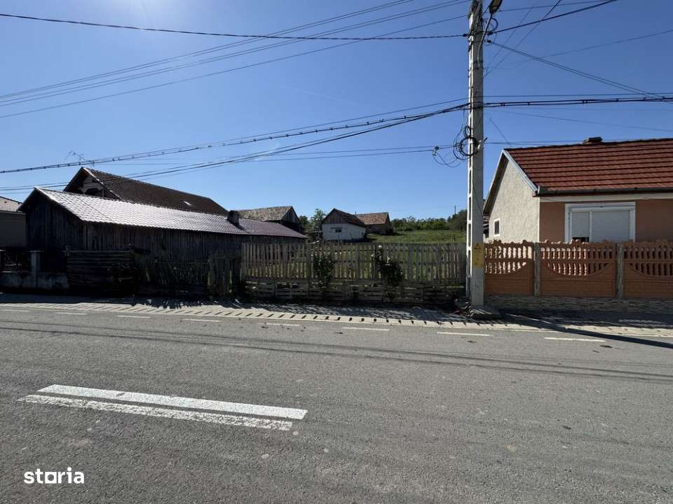 Teren intravilan de vanzare | 1352 mp | Comuna Pauca - Imagine principală: 4/8