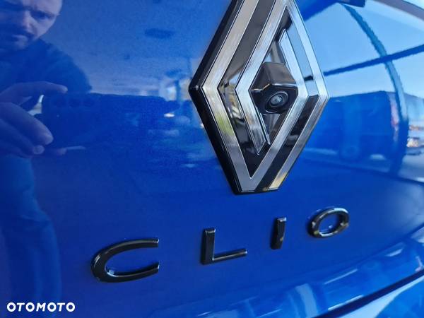 Renault Clio - 16