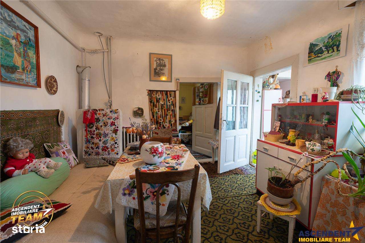 Casa traditionala, cu teren pretios de 534 mp, Targu Secuiesc - Imagine principală: 4/15
