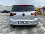 Volkswagen Golf - 5