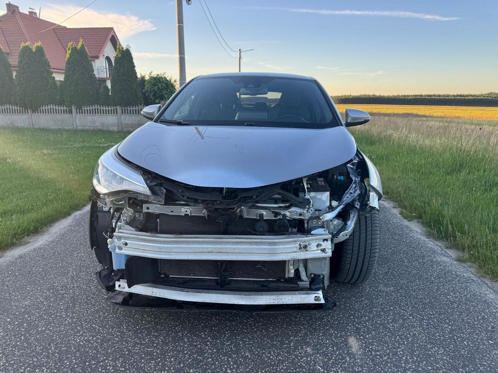 Toyota C-HR 1.8 Hybrid Prestige 2023