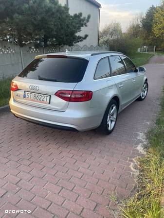 Audi A4 Avant 2.0 TDI DPF multitronic Attraction - 5