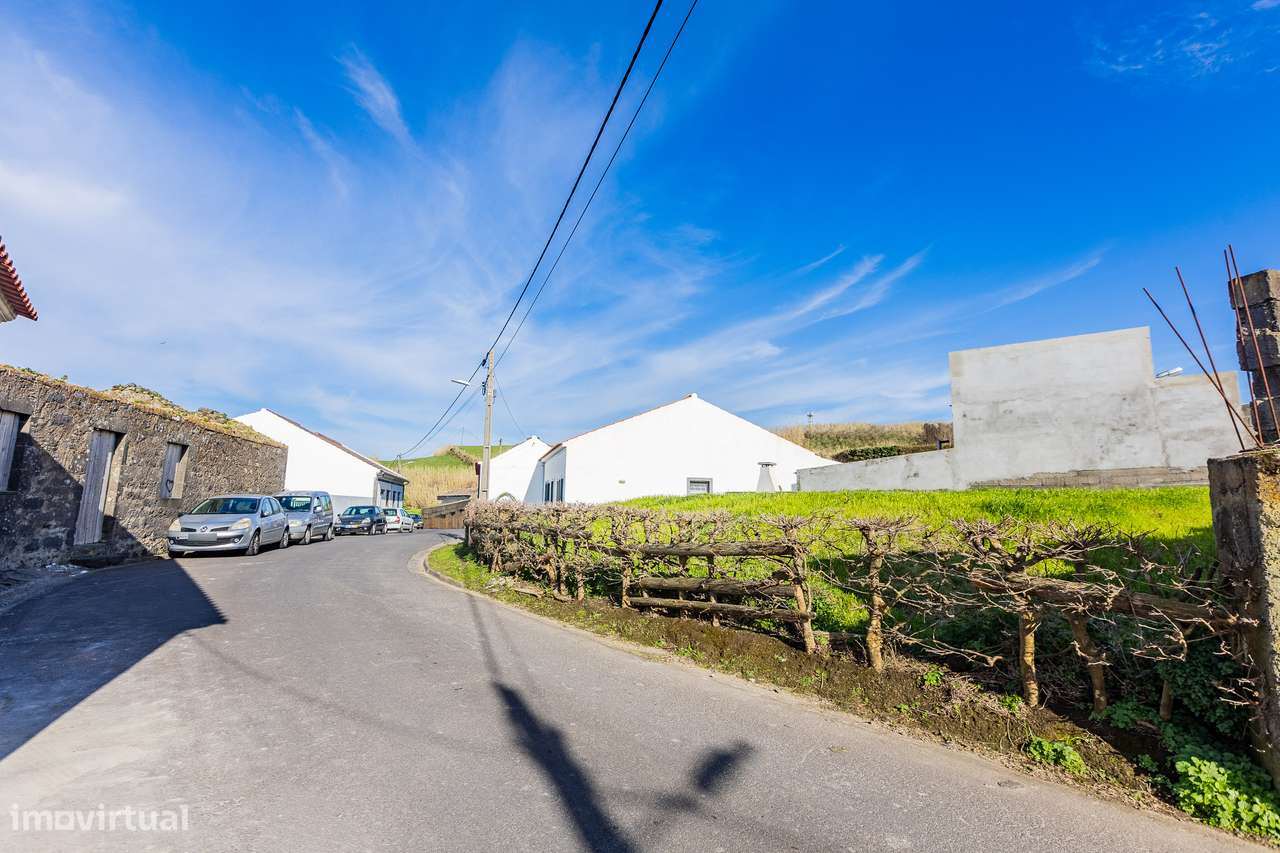 Terreno Urbano - Fenais da Ajuda - Grande imagem: 5/9