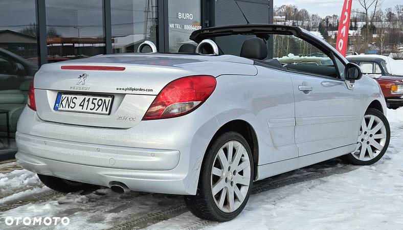 Peugeot 207 CC - 22