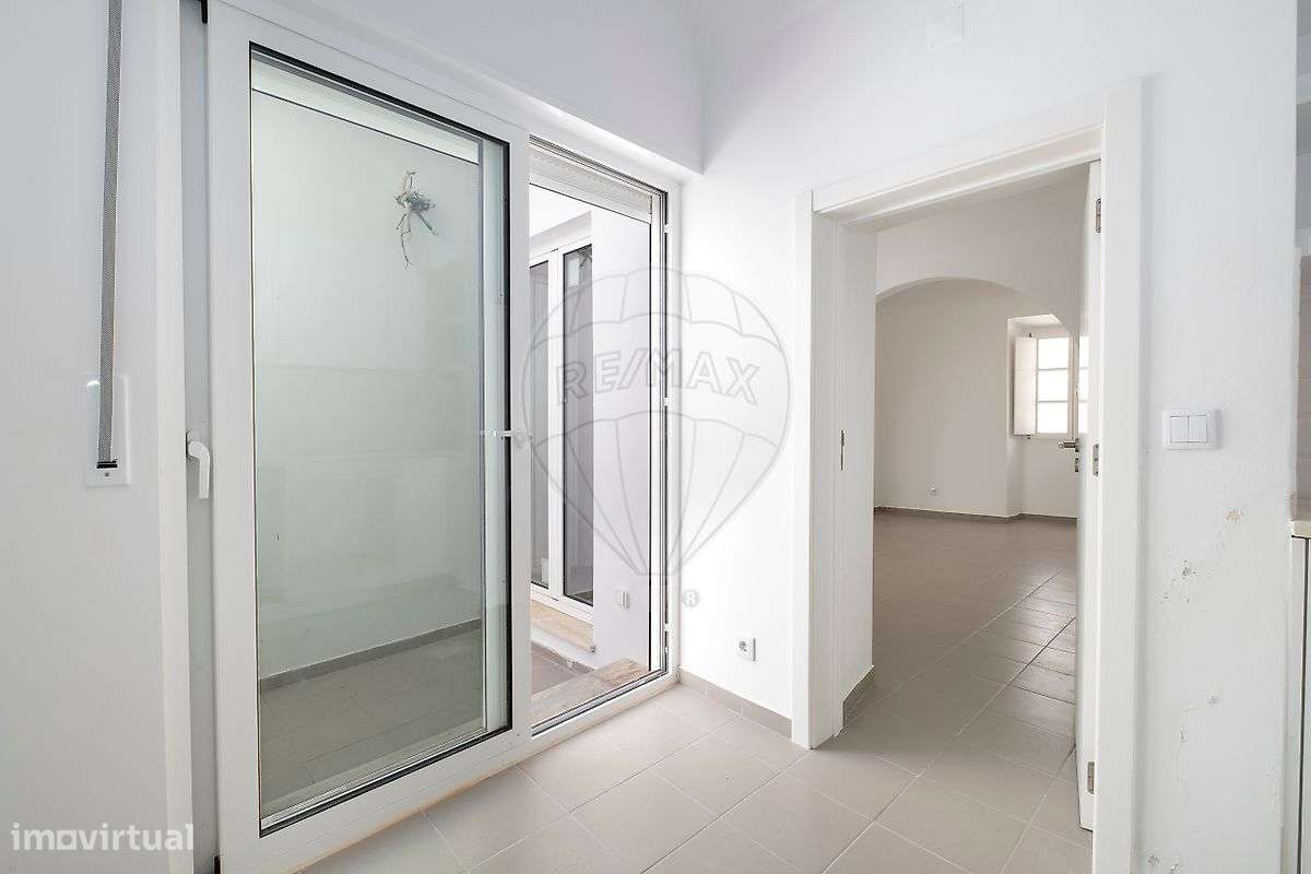 Moradia T2 para venda-3