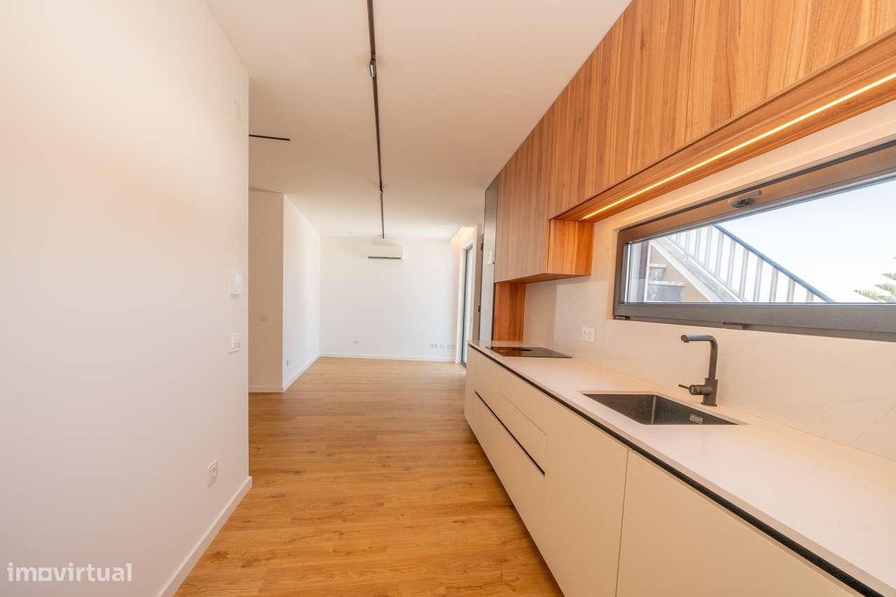 T3 Exclusivo | Design Contemporâneo | prox. à Praia da Areia Branca-14