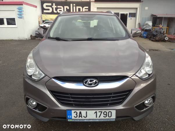 Hyundai ix35 1.7 CRDi Premium 2WD - 11