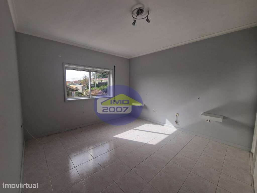 Moradia em Argoncilhe-17