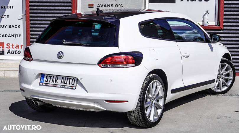 Volkswagen Scirocco 2.0 TDI DPF DSG - 7