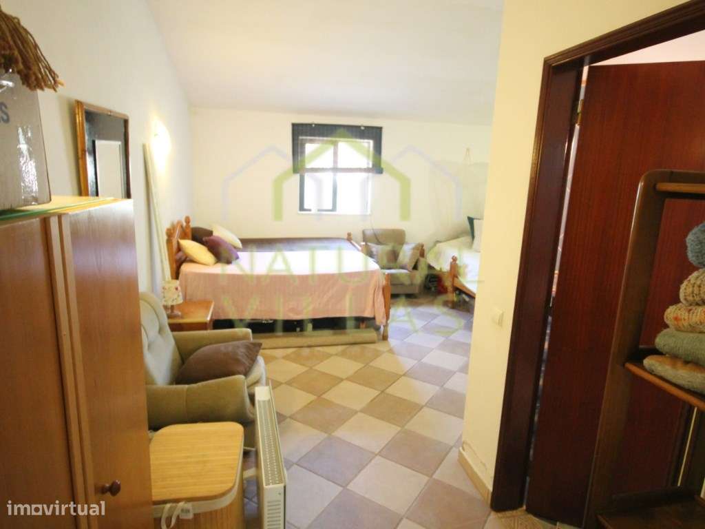 Moradia de Campo T5 com Piscina de Água Salgada e Terreno, Tunes-7