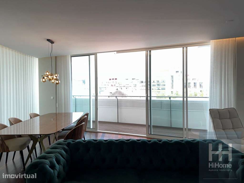 Apartamento T4 mobilado no Edificio Funchal Centrum-10