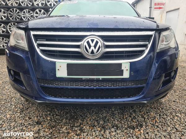 Bara fata Volkswagen Tiguan 5N 2007 - 2011 ALBASTRU (789) model cu spalatoare far - 1