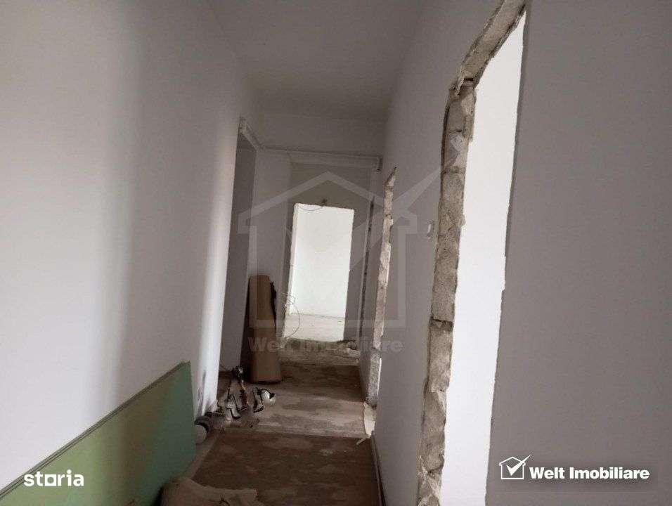 Ultracentral, apartament cu 4 camere, zona CEC - Imagine principală: 4/7