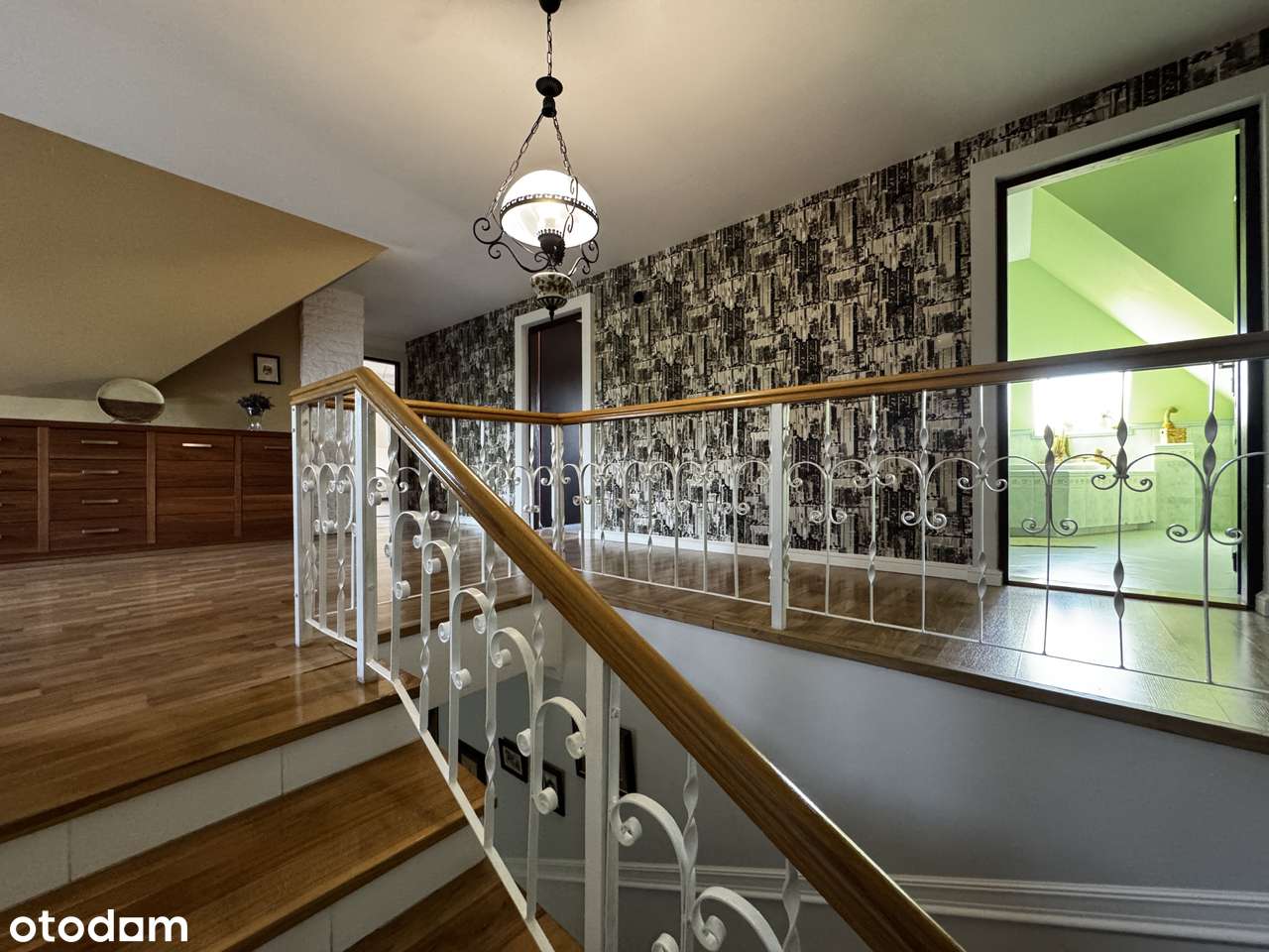 Piękny Dom w Ogrodzieńcu! Dwa Niezależne Domy w Jednym!-6