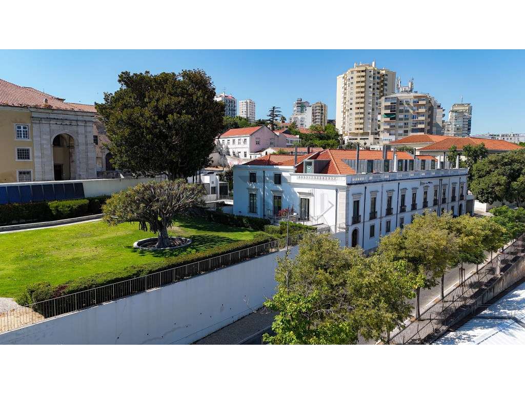 Apartamento T4+1 com Vista Rio em Condomínio com Piscina e Garagem,... - Grande imagem: 4/60