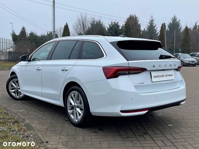 Skoda Octavia Combi Selection 1.5 TSI m-HEV 110 kW DSG, przebieg 3 tys.km