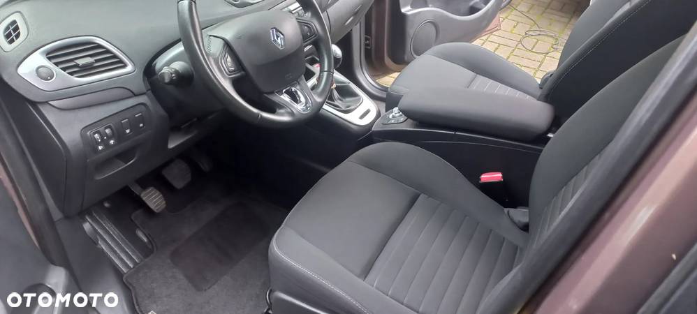 Renault Scenic 1.5 dCi Limited - 7