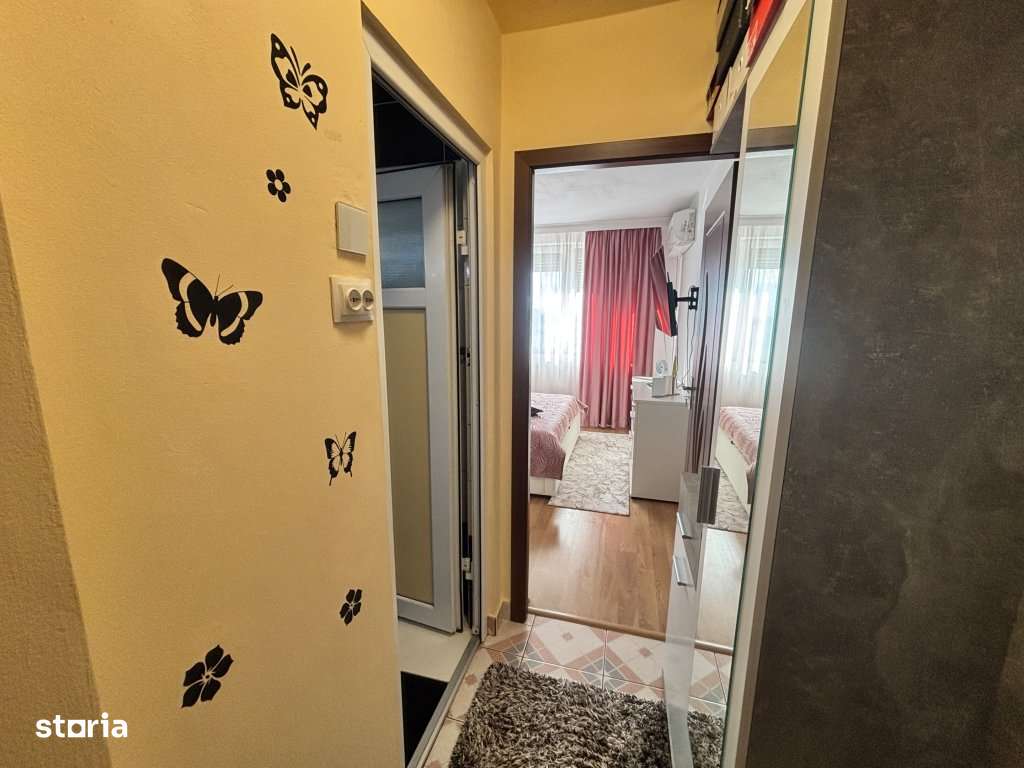 Apartament cu 2 camere de vânzare – Bulevardul București, zona cen-8