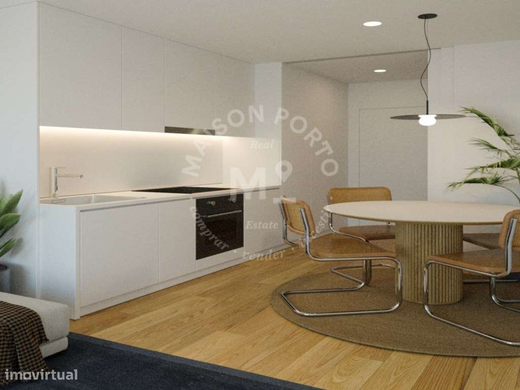 Apartamento T0 com Varanda e Arrumos próximo ao Hospital São João e... - Grande imagem: 2/13