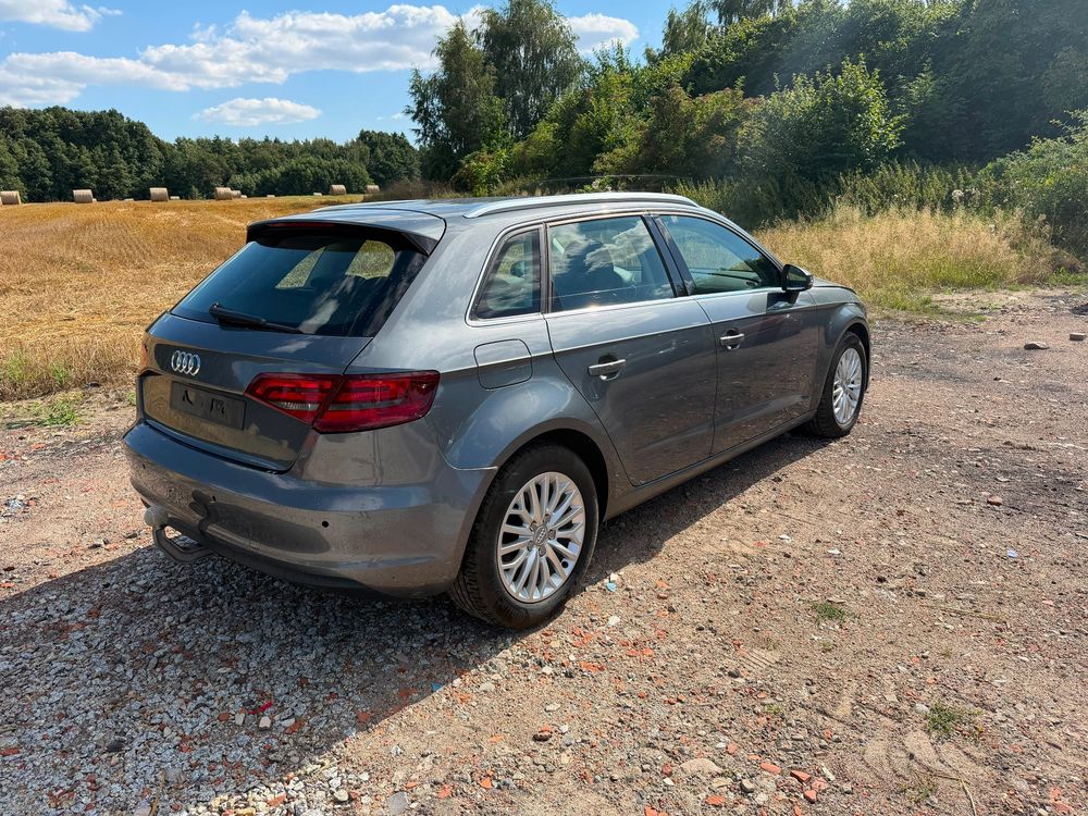 Audi A3 8V (2012-) 2.0 TDI Ambiente 2014