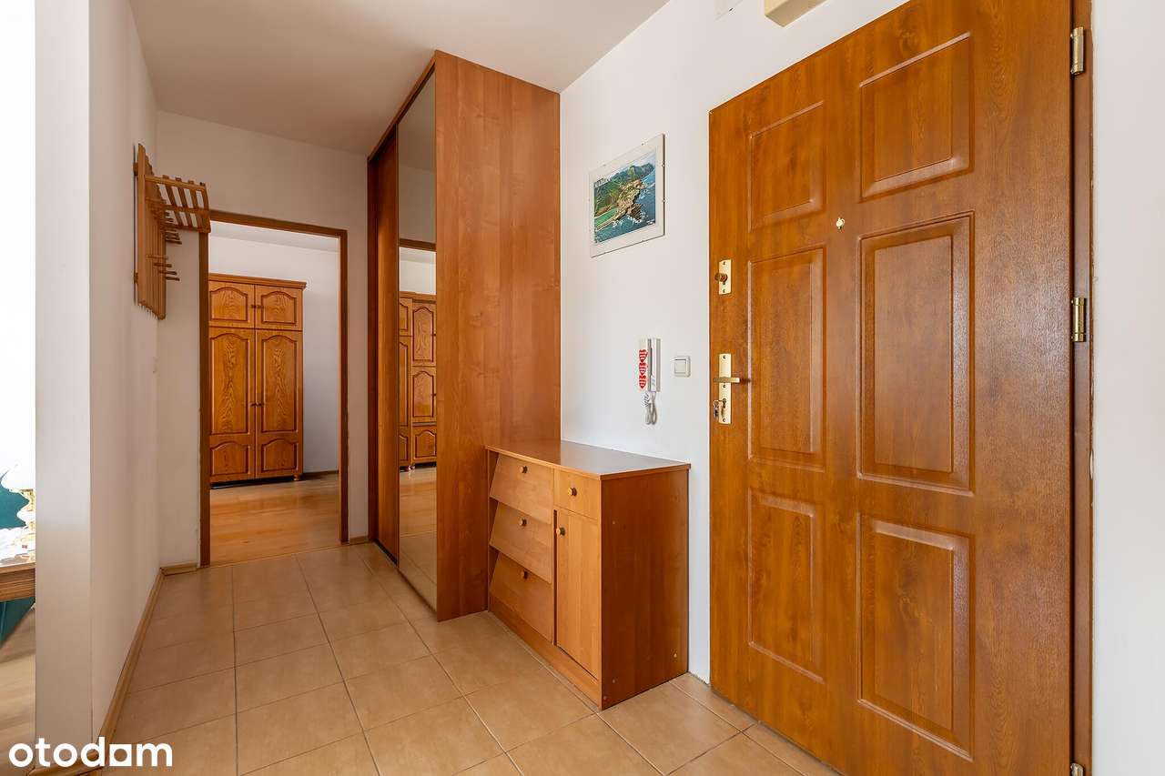 Dwa niezależne pokoje | osobna kuchnia | balkon | garaż-9