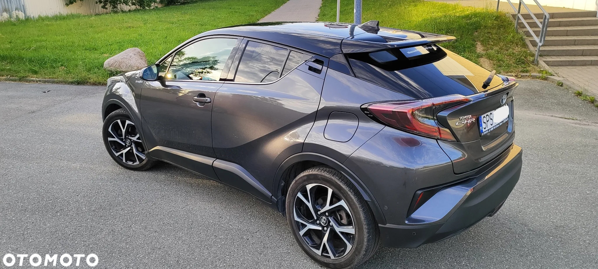 Toyota C-HR - 4