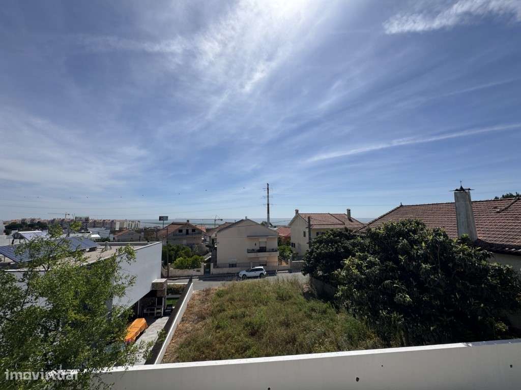 Moradia V3 em São João da Talha.-21