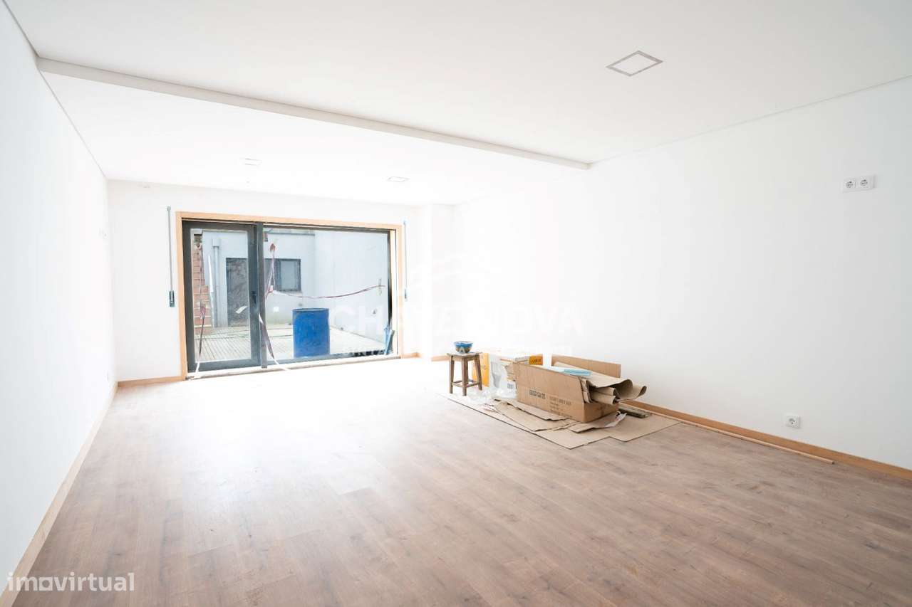 Moradia em Banda T3+1 situada em Laborim - Grande imagem: 5/23