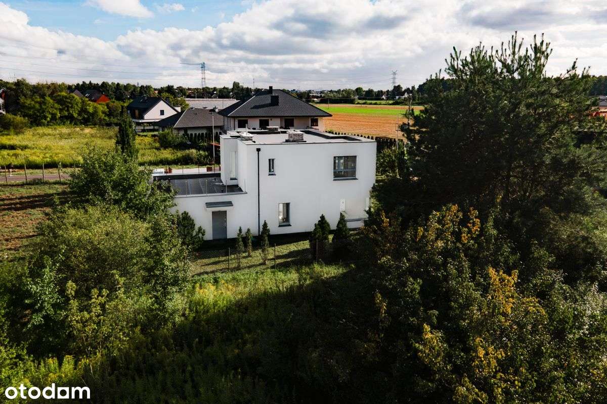 Efektowna przestrzeń do wykończenia-11