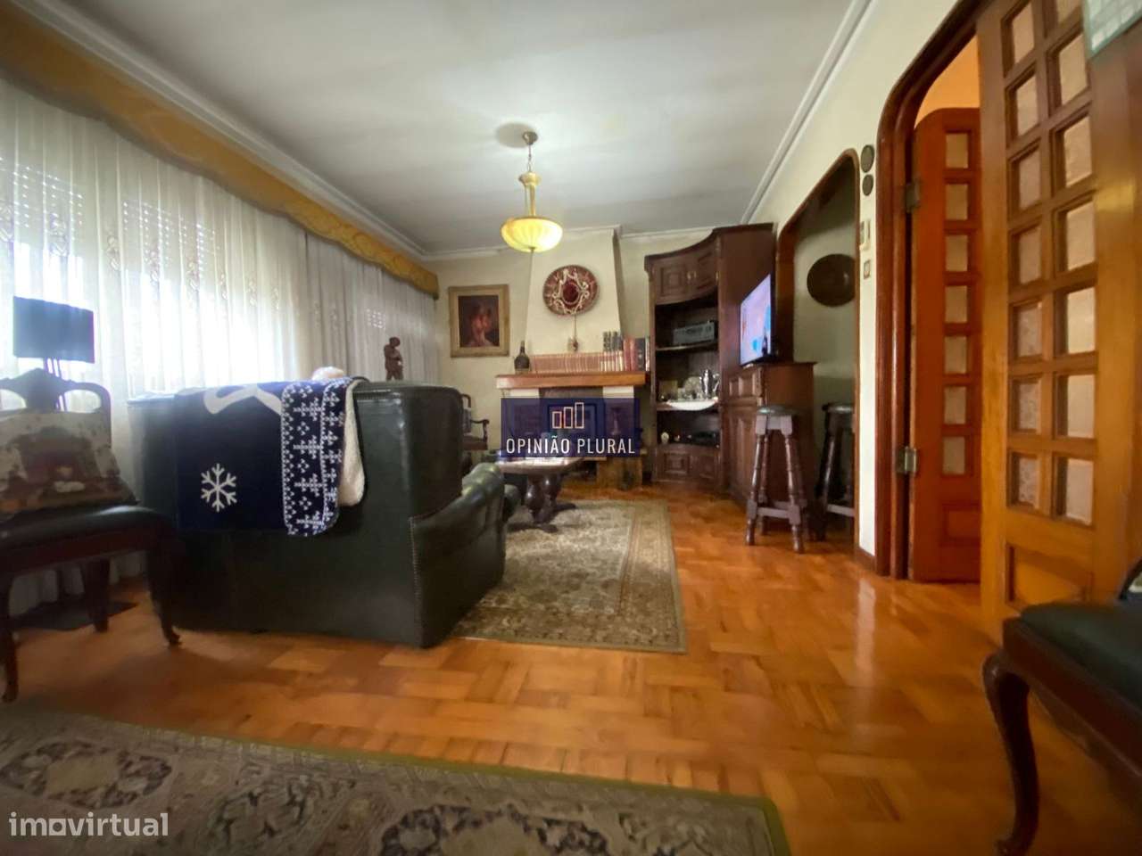 Moradia T4 com Terreno Amplo e Duas Habitações  Perosinho - Grande imagem: 4/30