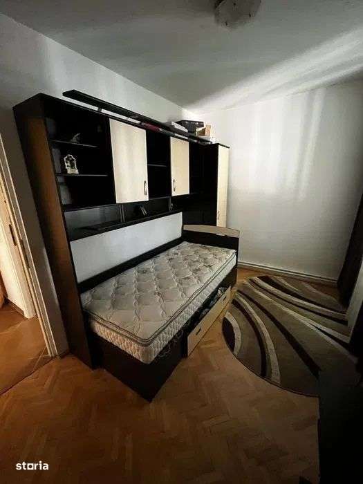 Budai - Inchiriere apartament 3 camere - Str. Panselutelor - Imagine principală: 3/8