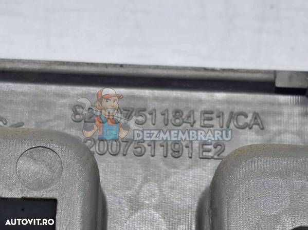 Ornament bord Dacia Logan (LS) [Fabr 2004-2012] 8200751184 - 3