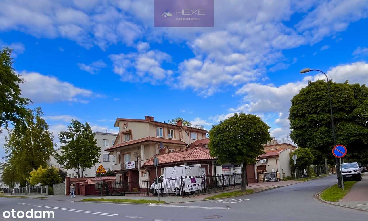 Dom i lokale użytkowe na sprzedaż - Pełny obrazek: 1/15