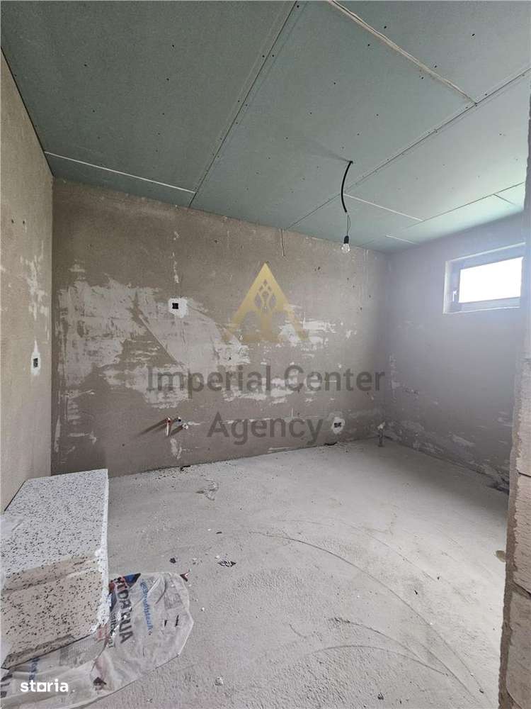 CASA P+ 1E  si  TEREN 500 MP DE VANZARE IN ANDRASESTI-8