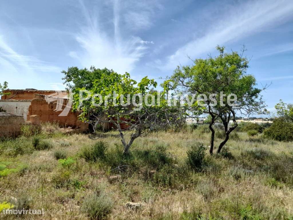 Terreno Misto para construção em Albufeira a 4 minutos das praias - Grande imagem: 2/10