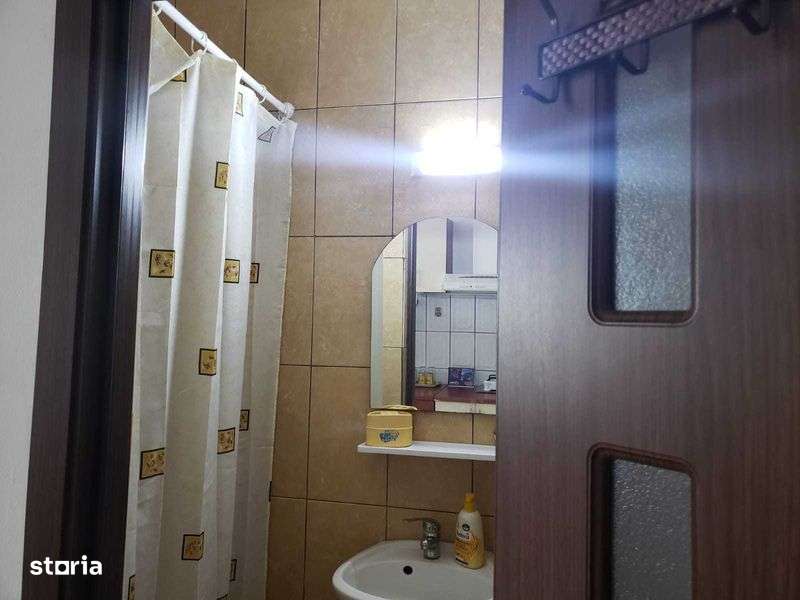 Inchiriez garsoniera in regim hotelier in statiunea Saturn - Imagine principală: 5/6