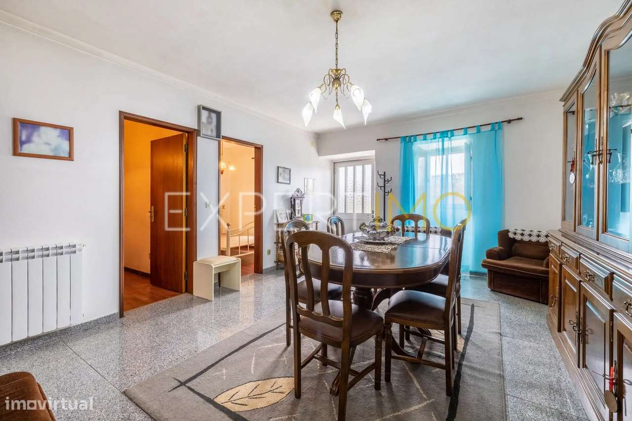 Moradia T2 || Terreno 9000m2 || Abiul - Grande imagem: 5/32