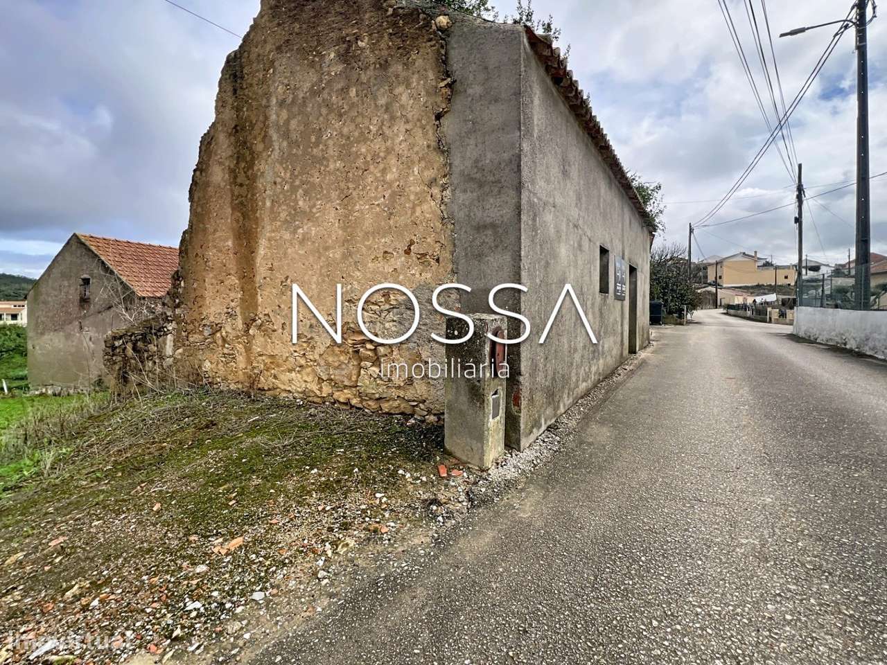 Ruína com 60m² | Terreno urbano | Sobral da Abelheira – Mafra - Grande imagem: 3/38